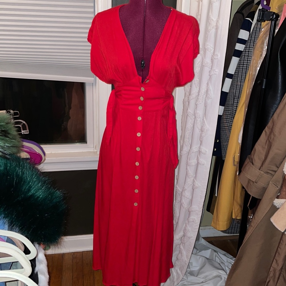 Forever 21 Red tie side flutter sleeve dress